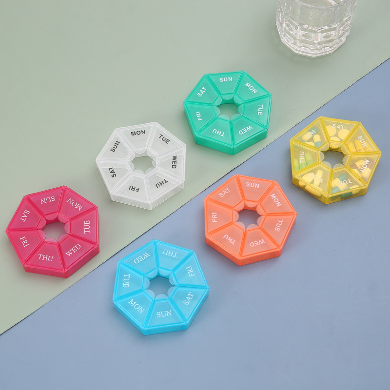 Formula Dispenser Portable - 1 pz portapillole in plastica 7