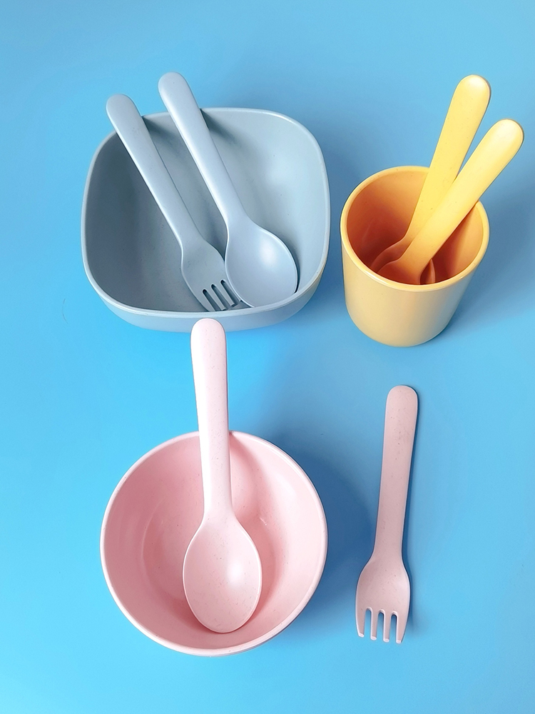 Set di Posate in Fibra di Bamb - Baby Food In Restaurant recensione e prezzo